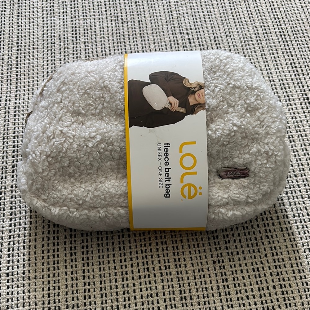 Lolë Fleece Belt Bag in White